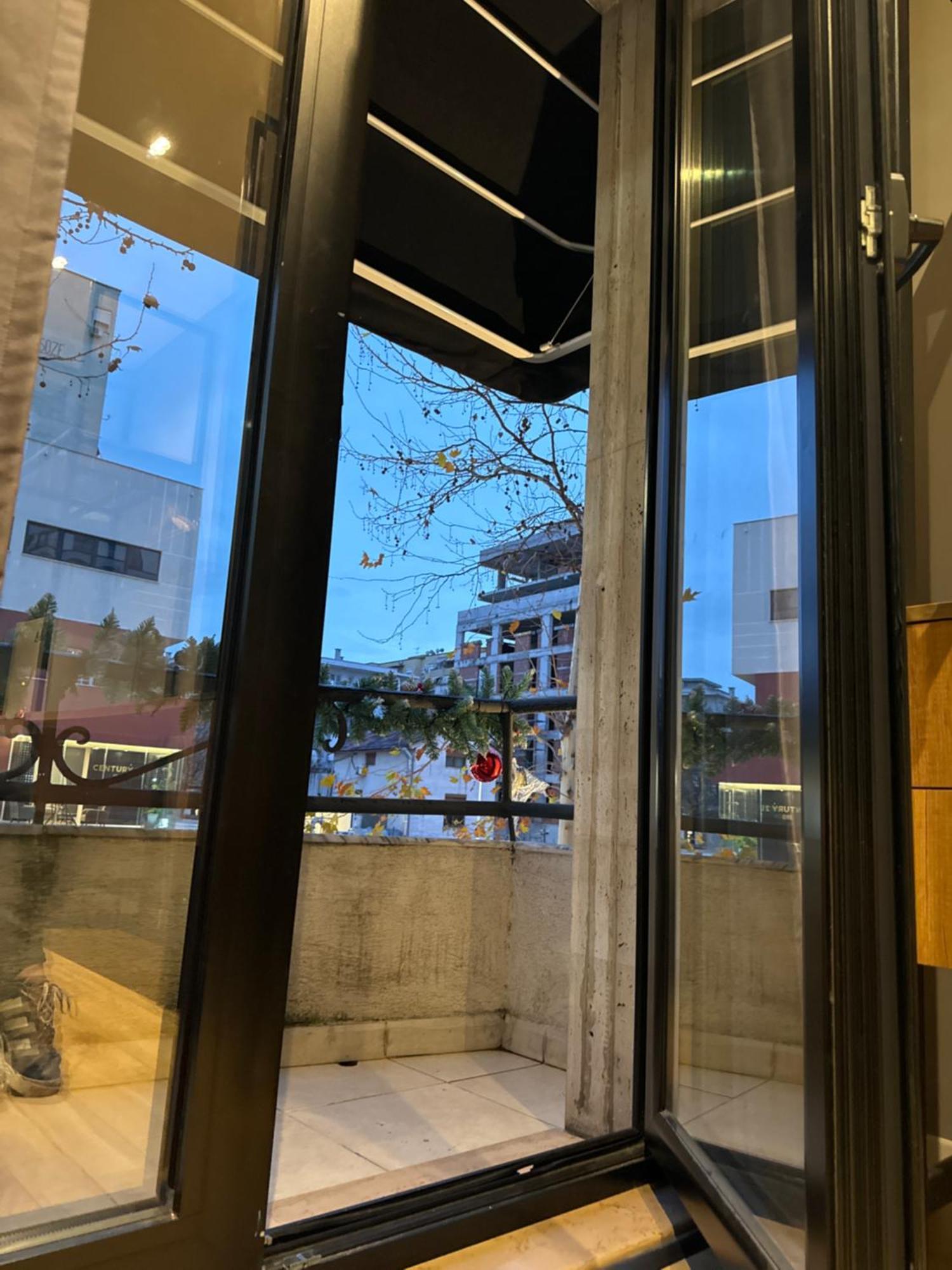 Hotel Tirona Tirana Zewnętrze zdjęcie