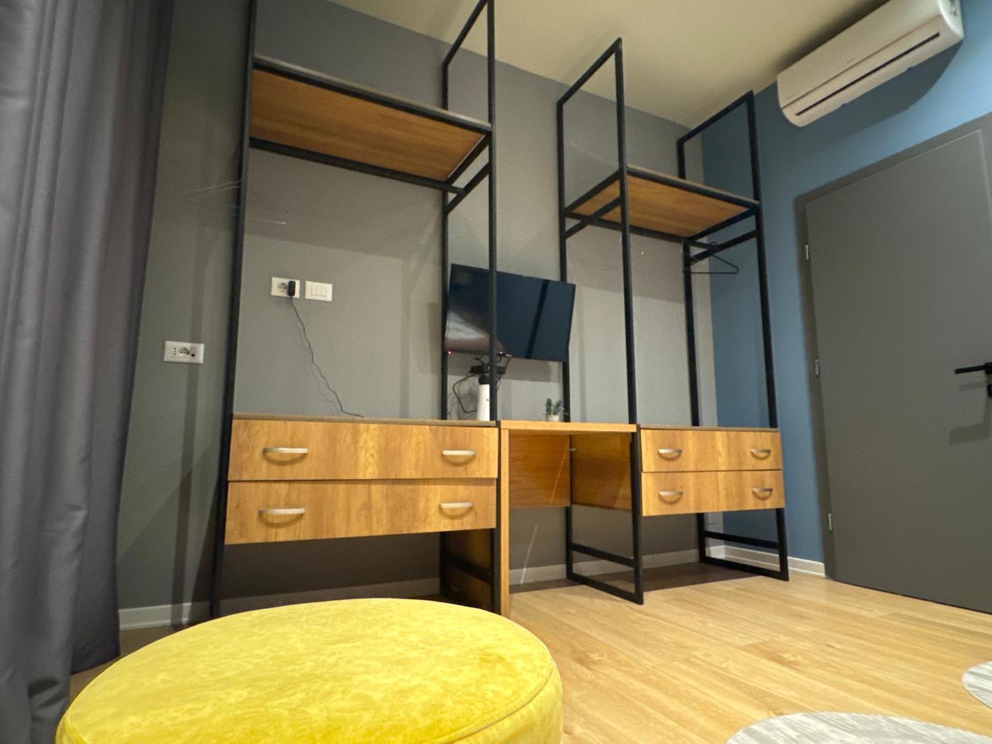Hotel Tirona Tirana Zewnętrze zdjęcie