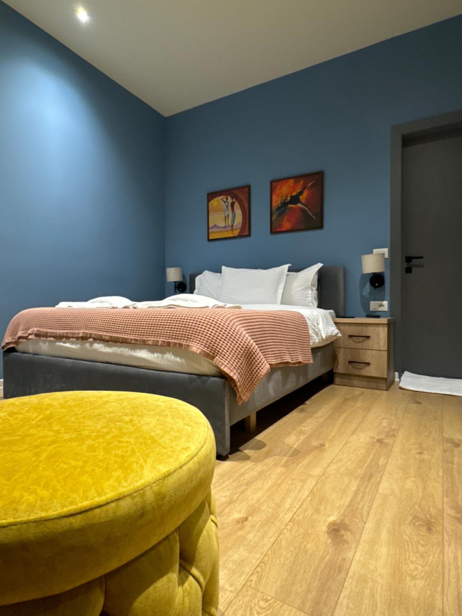Hotel Tirona Tirana Zewnętrze zdjęcie