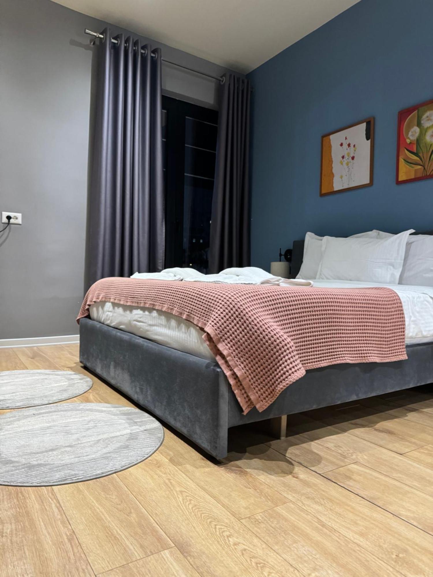 Hotel Tirona Tirana Zewnętrze zdjęcie